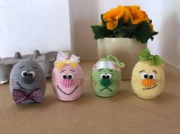 Nach Weihnachten ist vor Ostern!
Aber Vorsicht!  Auch Ostereier sind zerbrechlich 🤭
Die lustigen Eier haben Suchtfaktor und ideal zur Resteverwertung