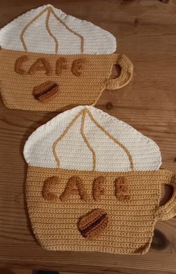 ...Lust auf Cafe.. Topflappen.
☕️