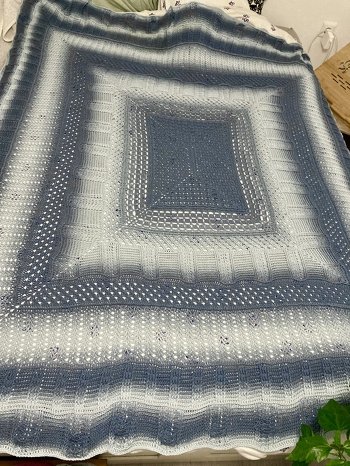 wie immer eine tolle anleitung. sicherlich nicht die letzte decke :)