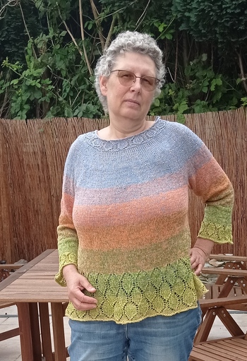 Nach der Anleitung Verona von Kreativ mit Täschwerk.
Super erklärt! Hat Spaß gemacht.  Das Ergebnis ist super.