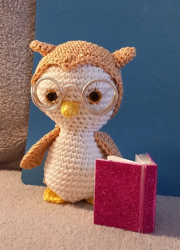 Habe wieder gehäkelt. Meine kleine Eule aus der neuen 