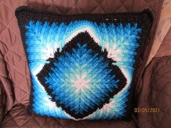 Kissen mit Reliefstäbchen!