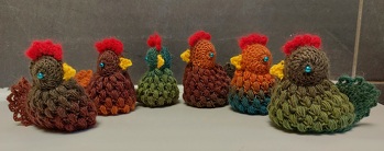 Hallo ihr Lieben,
bei hobbii.de gibt es wieder einen neuen Wettbewerb.
Diesmal hab ich die Eierwärmer 🐔, die ich euch im Frühjahr vorgestellt habe, ins Rennen geschickt.
Ich würde mich sehr freuen, wenn ihr für sie votet. 😻
hobbii.de/competitions/stricken-und-hakeln-fur-zuhause-wettbewerb/participants/99f51c73-92d5-4cc7-a093-defb5635ded4
Liebe Grüße
eure Sylke