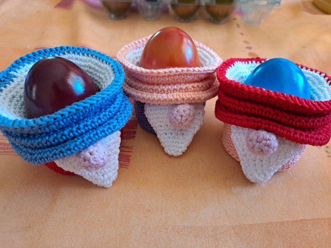 Crochet Patterns - cute little gnome cups
