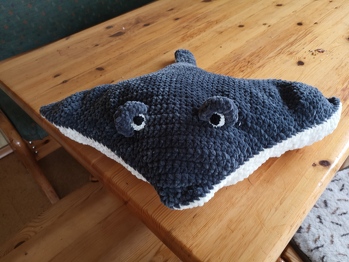 Die Anleitung ist gut geschrieben. Es war leicht nach zu arbeiten.