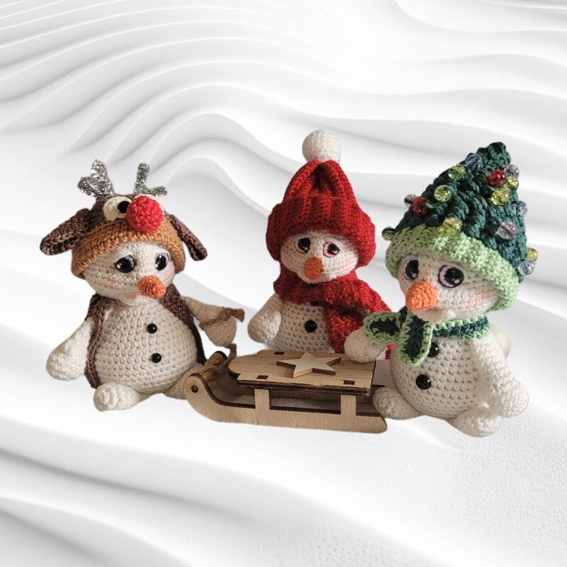Crochet Pattern &quot;Snowies&quot; Christmas snowman