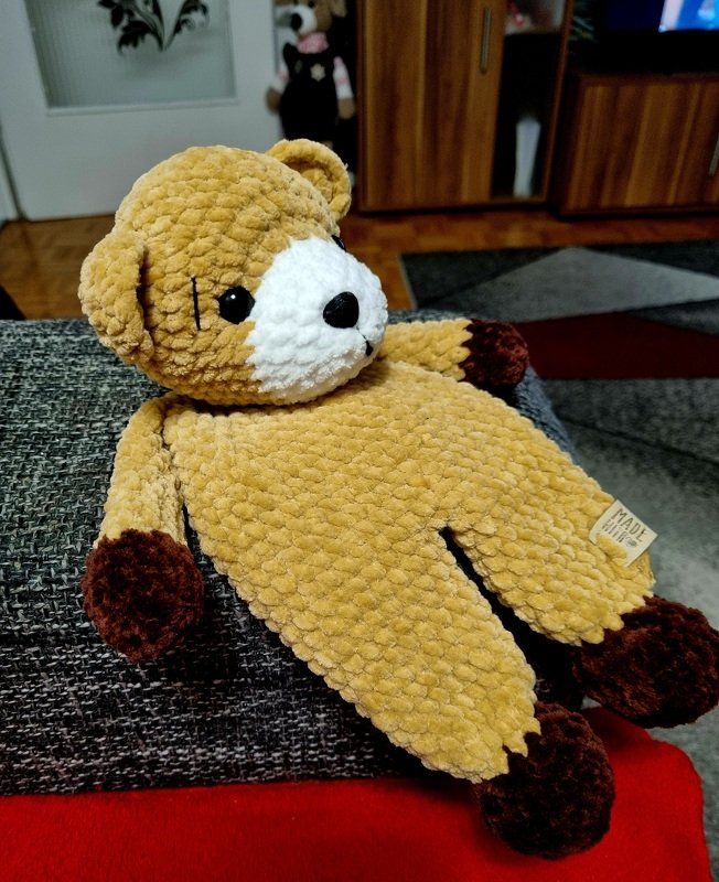 Bear snuggler crochet pattern, bear lovey pattern, comforter