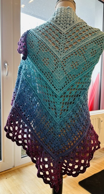 Tuch Katharina von Carley B: lässt sich unendlich verlängern, anfängertauglich