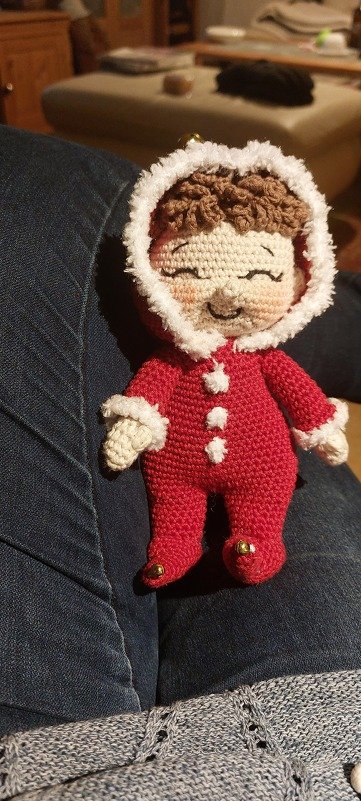 Häkelanleitung Weihnachtself Amigurumi Elf