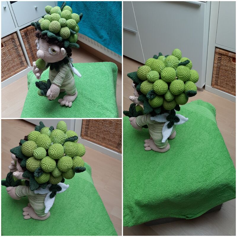 Crochet Pattern &quot; The  Grapes Elf &quot;