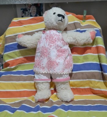 heute noch mit Höschen passend zum Kleid