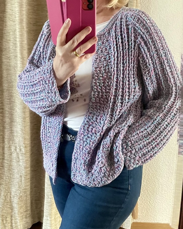 HÄKELJACKE RELIEF-STYLE