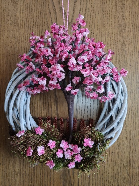 Anleitung Kirschblüten-Türkranz oder Wanddeko - einfach und dekorativ