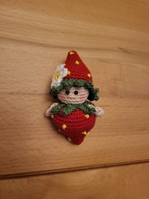 kleine Früchtchen Erdbeere Türkranz Anhänger Frühling Sommer Deko