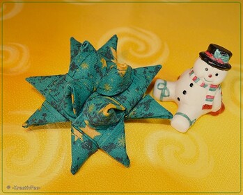 Fröbelstern -2-... hier habe ich auf einer Seite die 