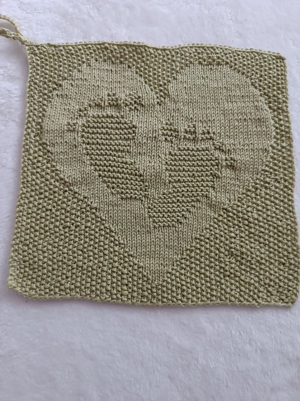 Knitting pattern washcloth &quot;Baby feet&quot;