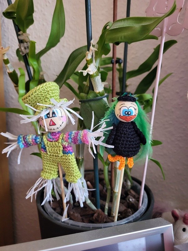 Vogelscheuche mit Raben für Holzkugeln Blumenstecker Herbstdekoration