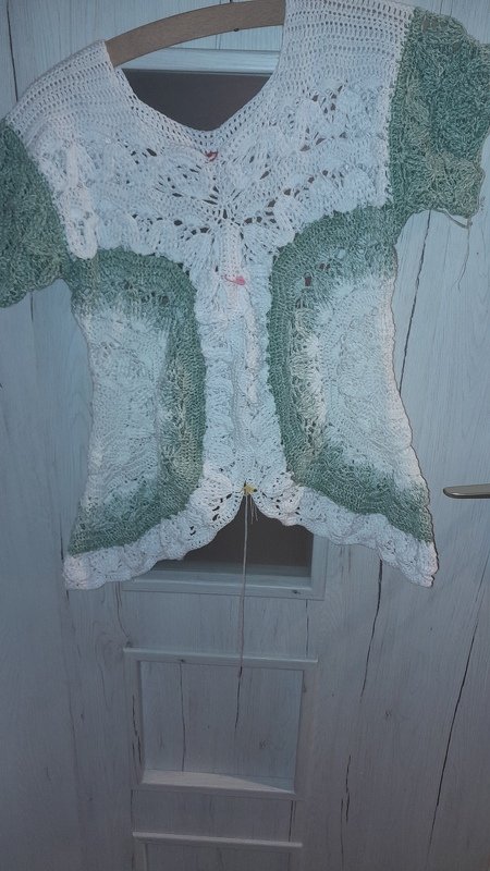 Tunika/Kleid Rainbow Flowers, Häkelanleitung