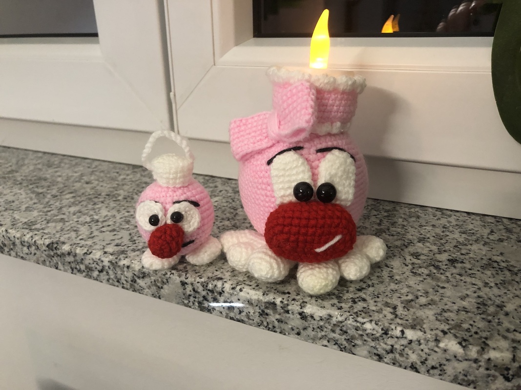 Glowing Christmas ball - Crochet Pattern from Diana´s kleiner Häkelshop