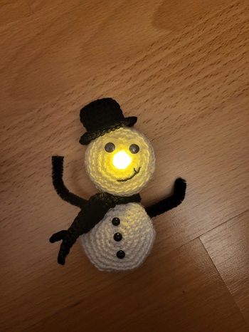 Nach Weihnachten ist vor Weihnachten..
Gehäkelt nach einer Anleitung von  Gehäkelt von Katja