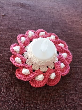 Teelichthülle für den Frühling und Sommer.