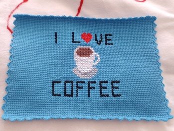 Habe es mit tunesischer Häkelei probiert, und finde es auch schön.