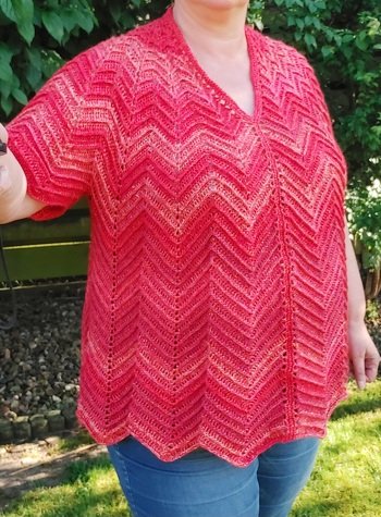 Garn bei Ebay ersteigert und zusammen mit Glitter Deluxe Terrakotta die Tunika 