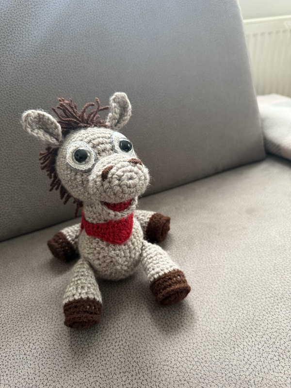 Crocheted Plush Horses. Amigurumi Horses. Crochet pattern.