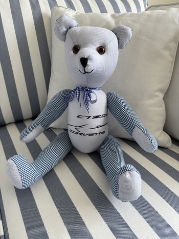 Erinnerungsteddy aus alten Lieblingshemden.