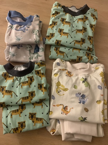 Einfach zu nähen. Auch für Anfänger geeignet. Schöne Ergebnisse.