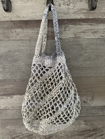 Die Anleitung ist leider etwas fehlerhaft, fällt Geübten aber gleich auf, für Anfänger vielleicht nicht so zu empfehlen.