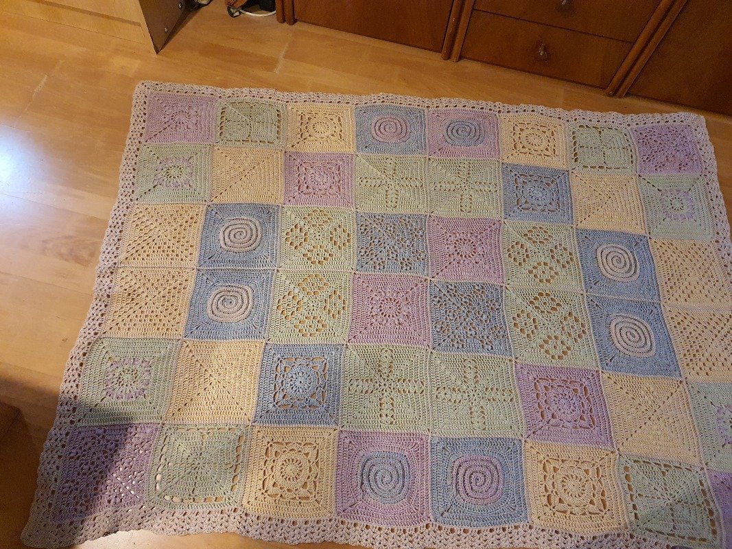 Granny Square Decke &quot;Sweet Dream&quot; häkeln