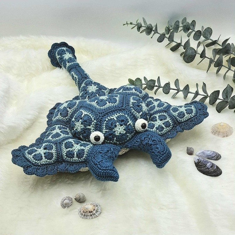  African Flowers Manta Rochen – Häkelanleitung (2 PDF-Dateien)