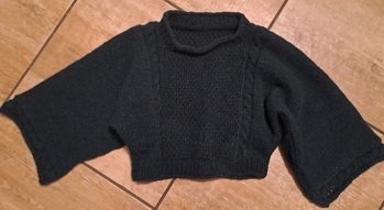 Weihnachtsgeschenk für die Tochter - bauchfrei und weite 3/4-Ärmel.