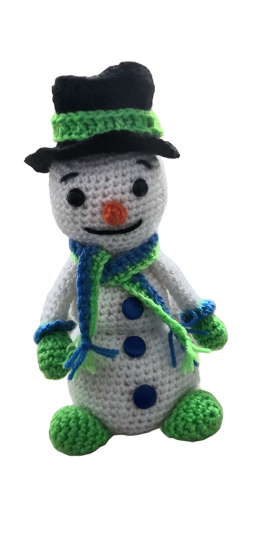 Schneemann mit Wechselkleidung wie: Gillet, Mütze, Zylinder &amp; Schal