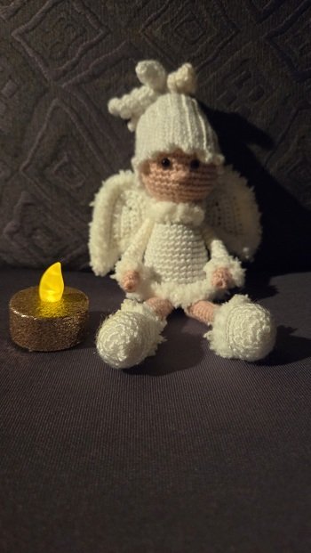 Ich durfte an dem CAL teilnehmen. Eine ganz toll geschriebene Anleitung. Sehr gut nachzuarbeiten.