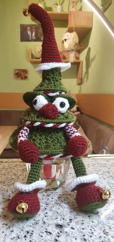 Häkelanleitung lustiger Tannenwichtel