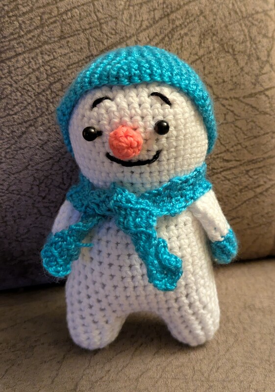 Häkelanleitung Kleiner Schneemann