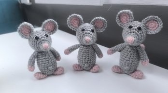 Kleine Mäusefamilie