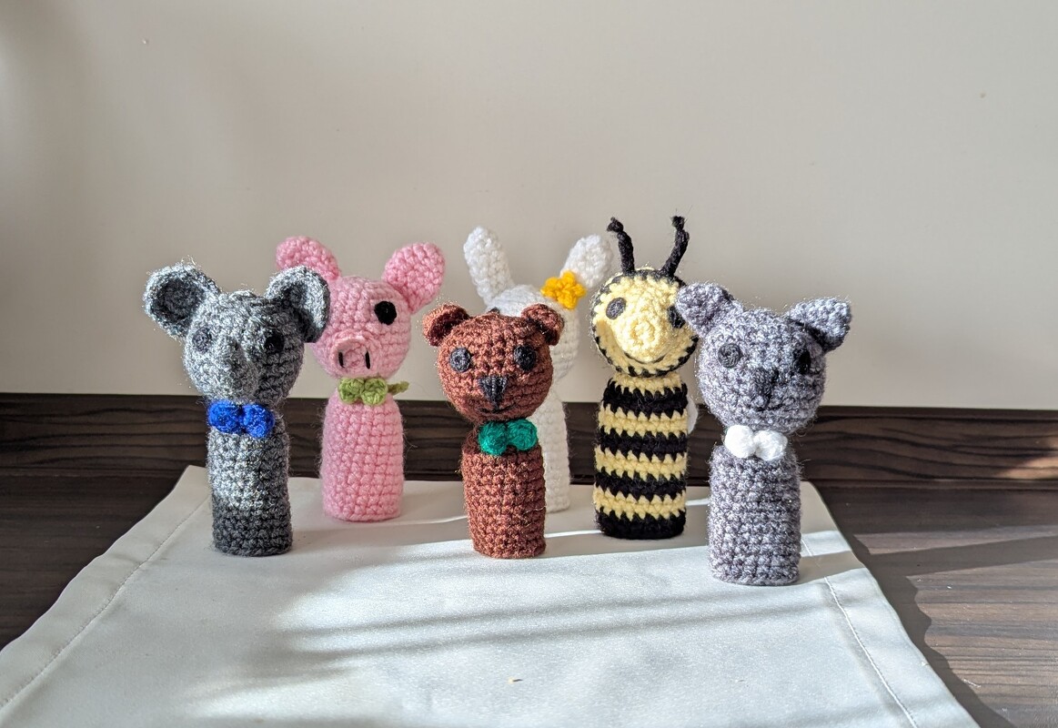 Pattern Finger puppets