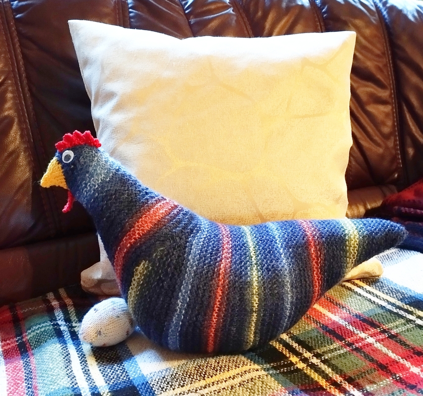 Strickanleitung Kuschelhuhn "Helga"