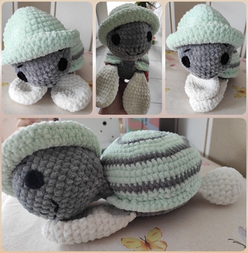 Lumy Pepe war ein Geschenk für den Sohn meines Neffen, der kleine spielt sehr gerne mit seinem neuen Kuscheltier.