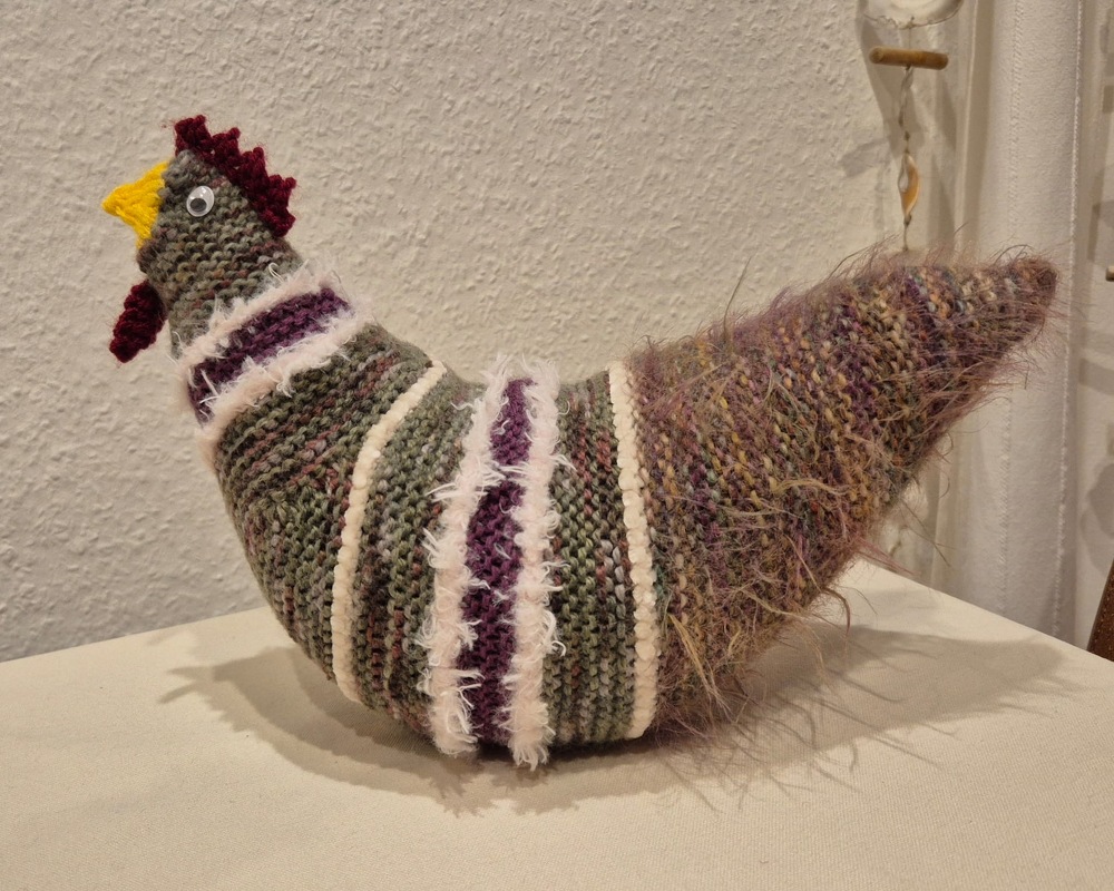 Strickanleitung Kuschelhuhn "Helga"