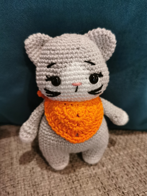 Häkelanleitung Katze Minou