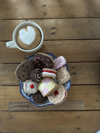 Perfect with a plate of biscuits!