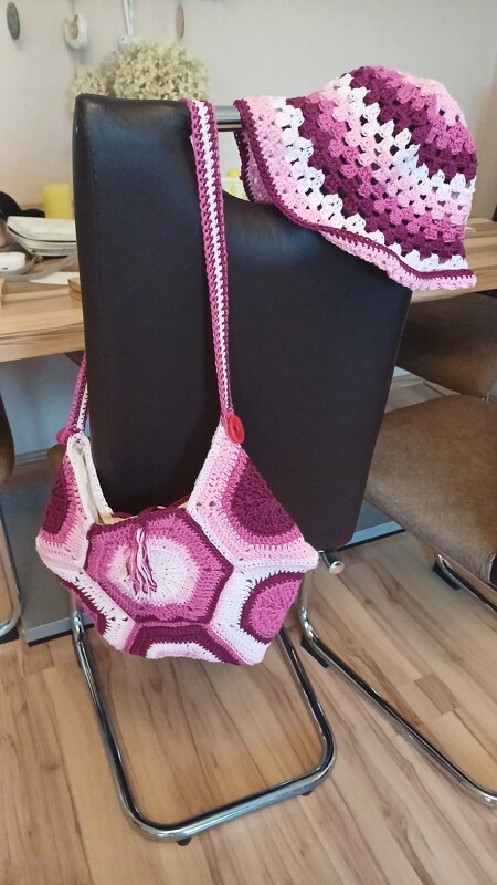Hexagontasche "Cassilda" Häkeltasche aus Granny Squares, Schultertasche PDF