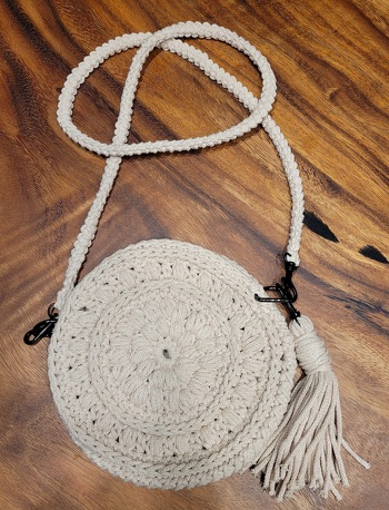 Tolle Tasche. Super Anleitung. Macht Spaß zu häkeln.