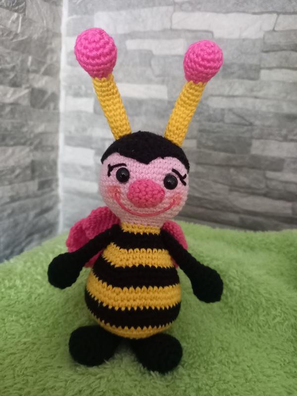 Häkelanleitung süsses Bienchen