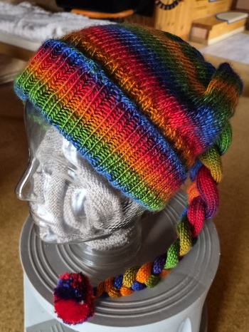 Habe die Mütze LUKAS gestrickt. Tolle Anleitung.