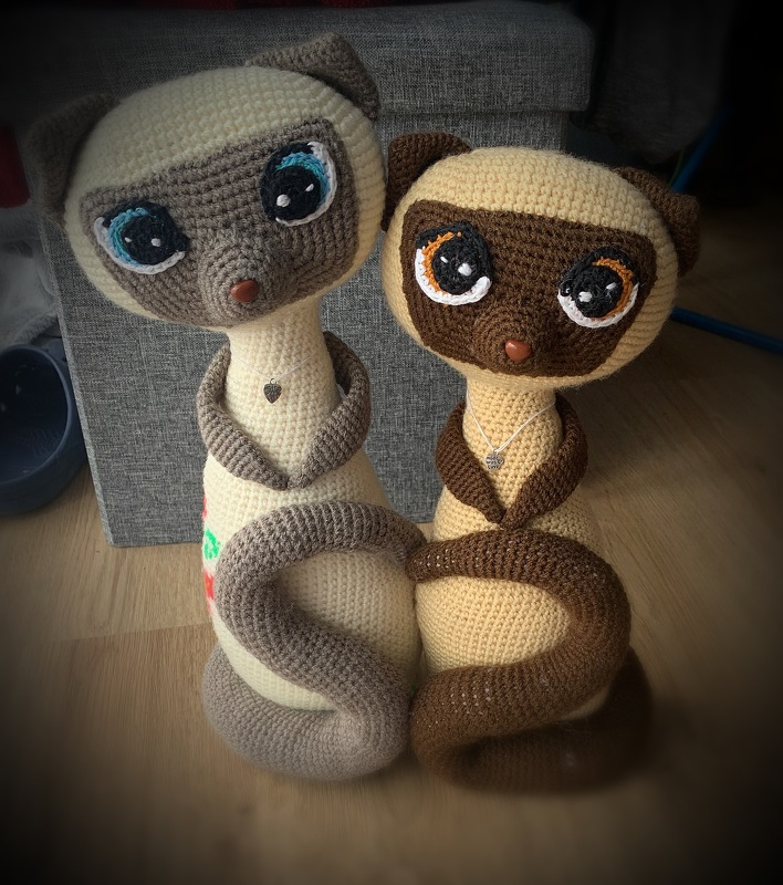 Siamese cats Max and Mixi Pattern Amigurumi